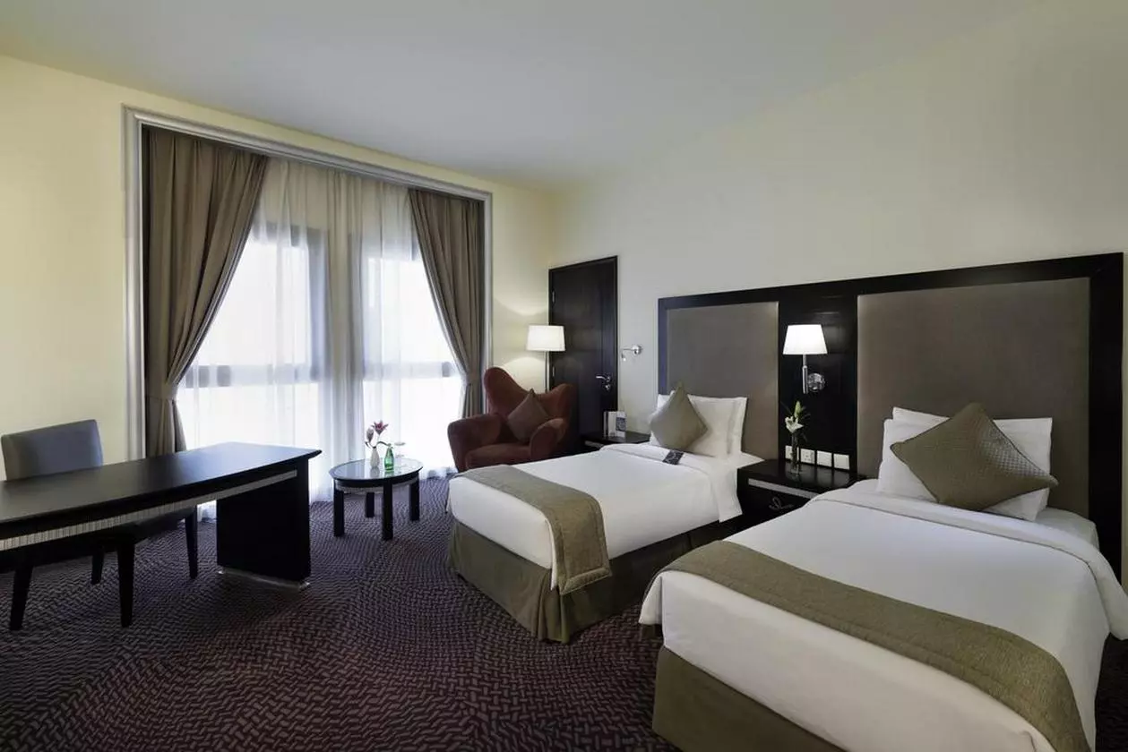 MERCURE_EDIT (13).jpg